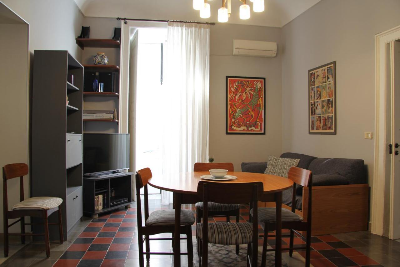 Casa Vacanza Icaros, Ortigia Hictoric Center, 200 Mt From The Beach Syracuse Exterior photo